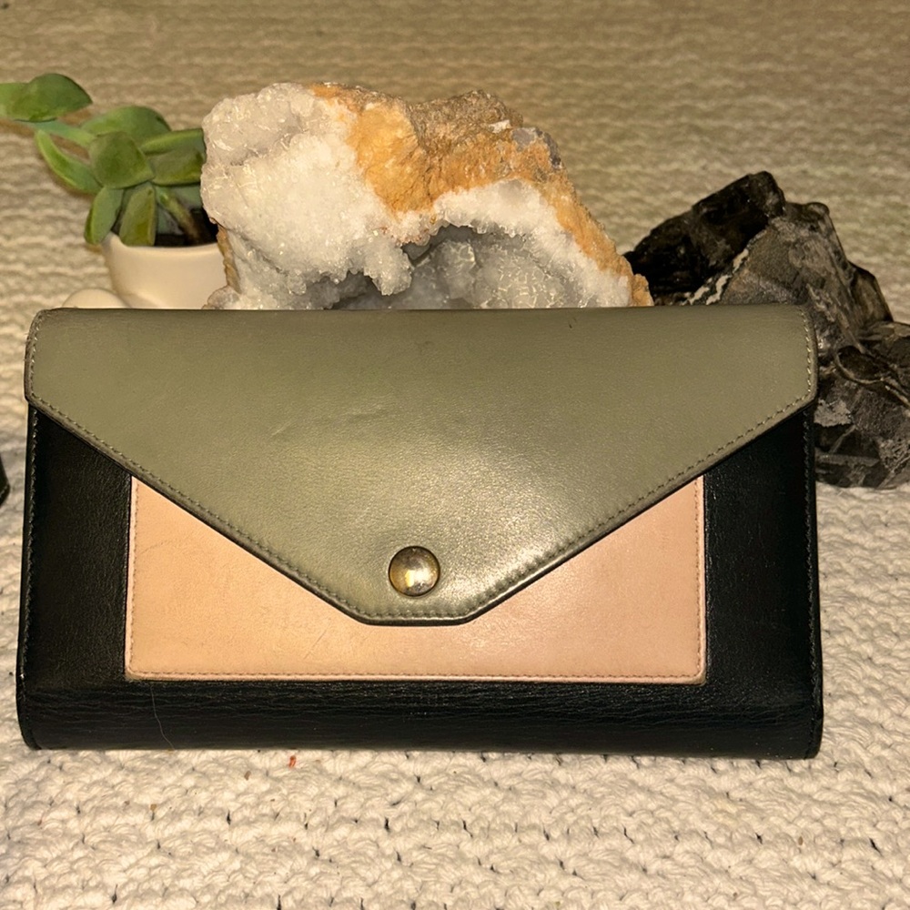 Celine Organizer Wallet, made in Italy, leather in good condition